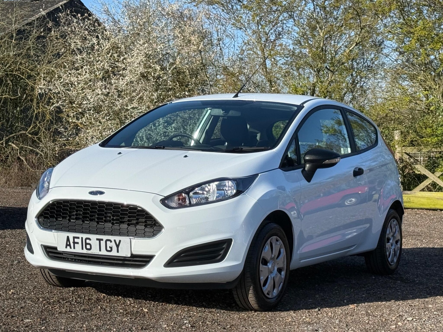 Used Ford Fiesta 2016 for sale - 78058034: Photo 3