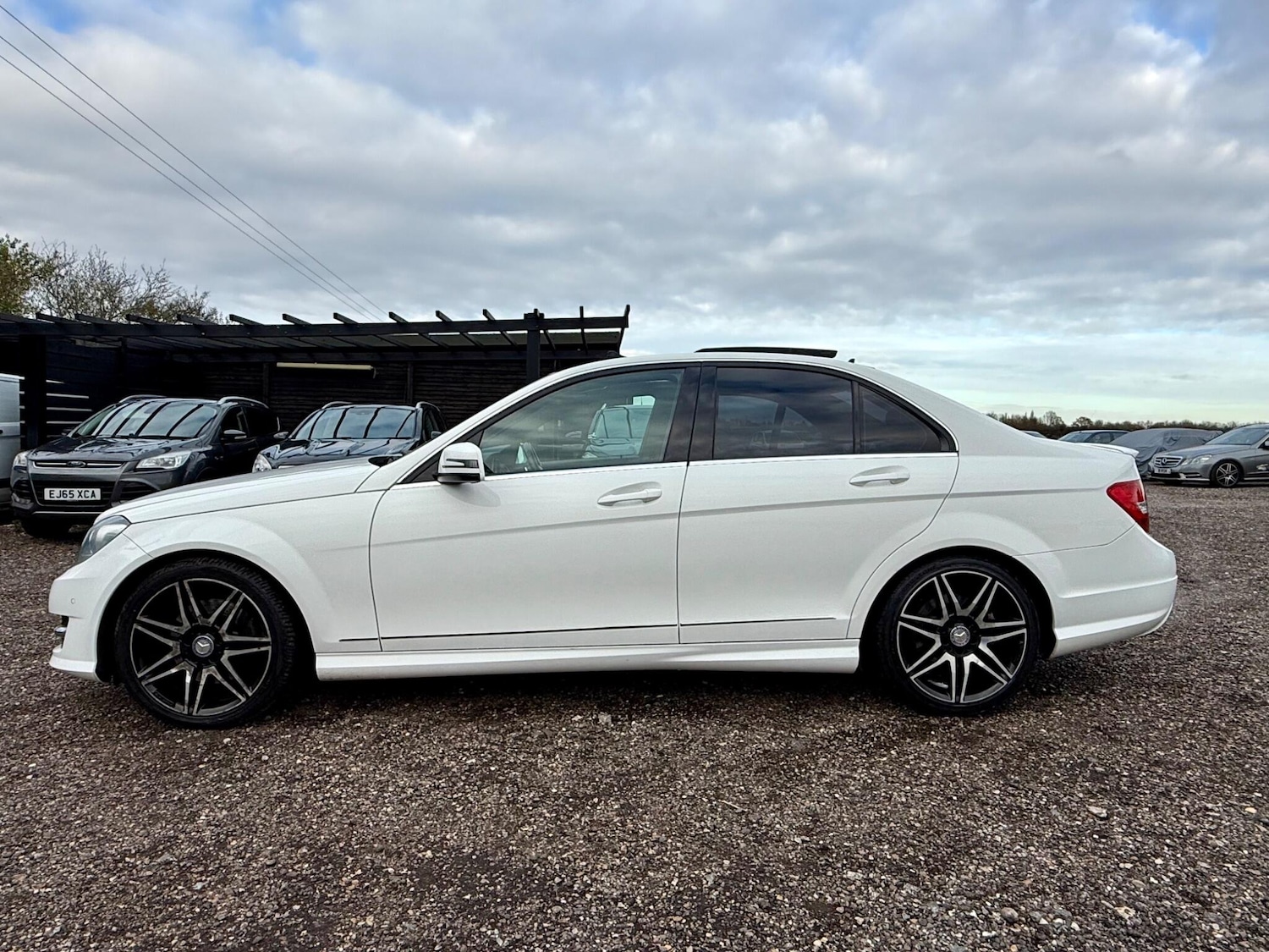 Used Mercedes-Benz C Class 2013 for sale - 76561895: Photo 4
