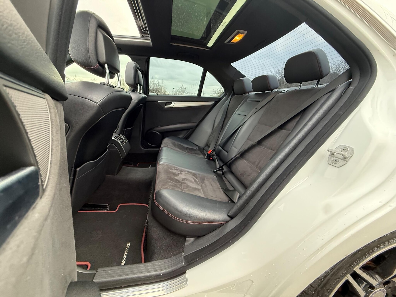 Used Mercedes-Benz C Class 2013 for sale - 76561895: Photo 47