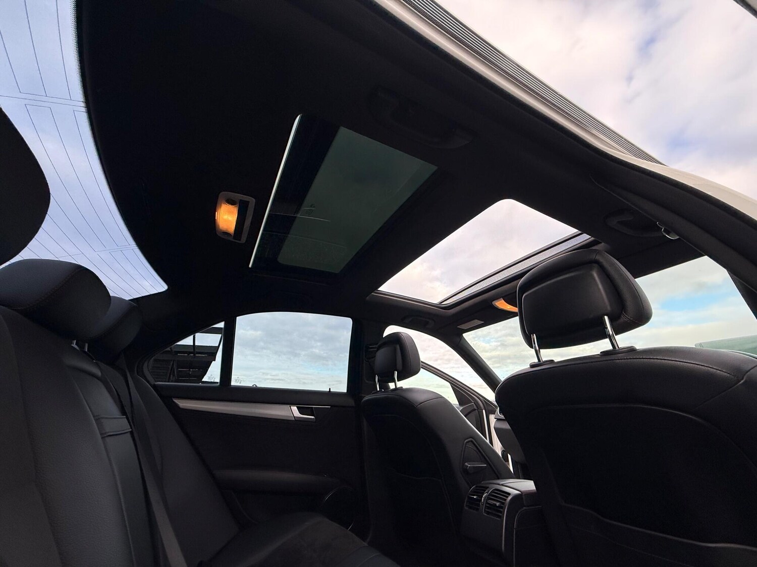 Used Mercedes-Benz C Class 2013 for sale - 76561895: Photo 81