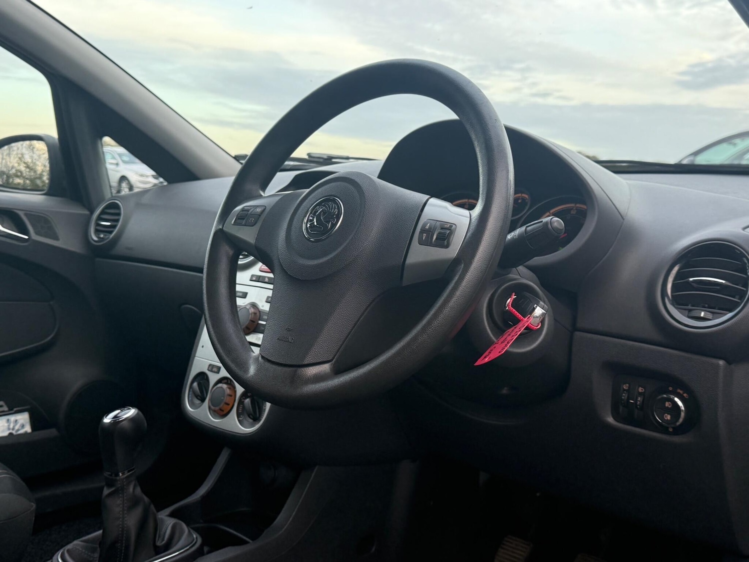 Used Vauxhall Corsa 2011 for sale - 76573372: Photo 16