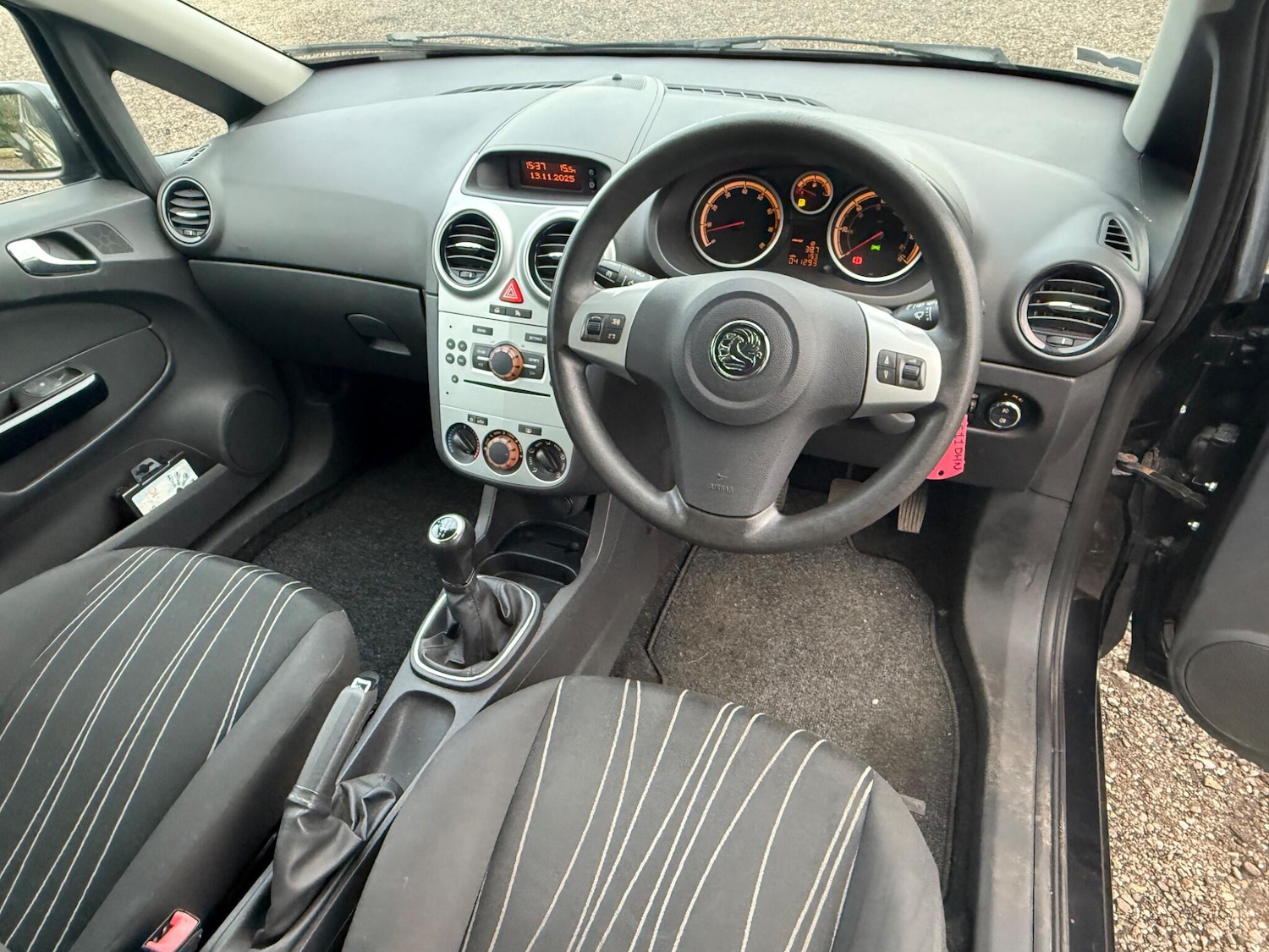 Used Vauxhall Corsa 2011 for sale - 76573372: Photo 17