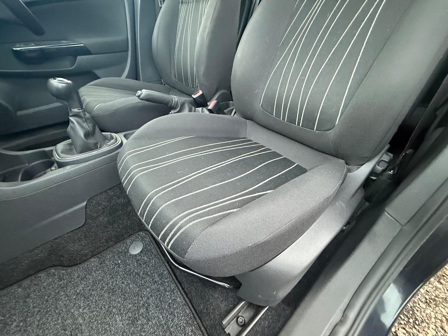 Used Vauxhall Corsa 2011 for sale - 76573372: Photo 43