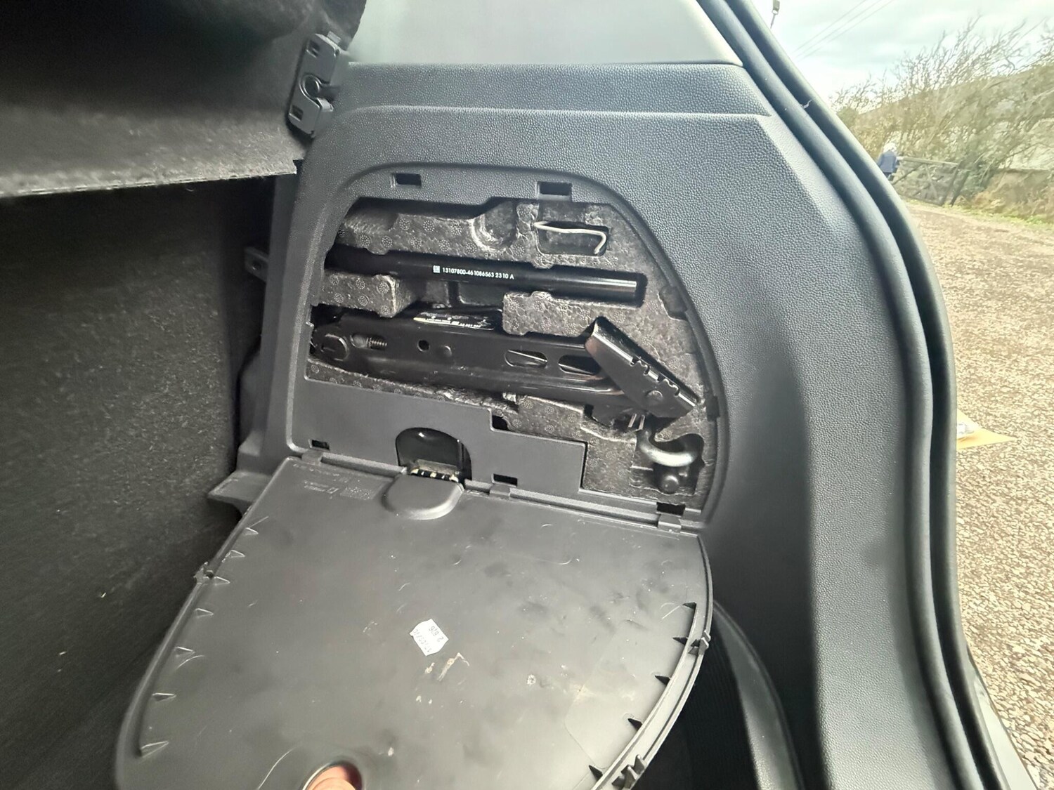 Used Vauxhall Corsa 2011 for sale - 76573372: Photo 51