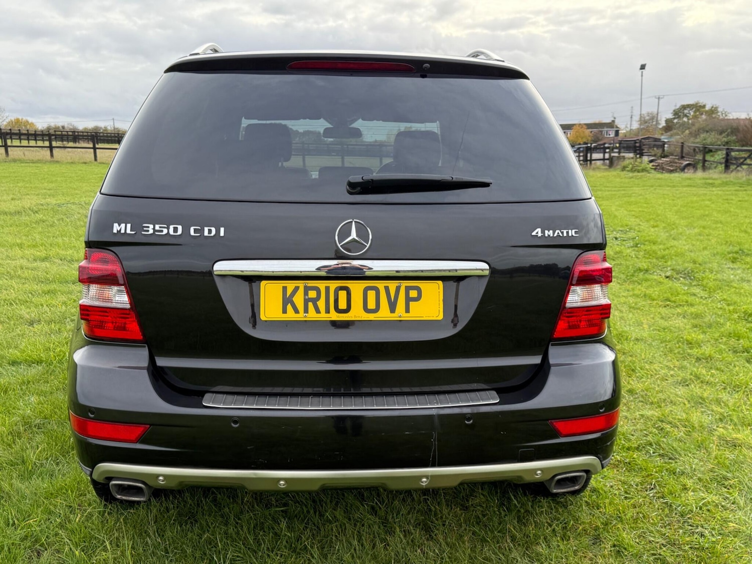 Used Mercedes-Benz M Class 2010 for sale - 76976830: Photo 11