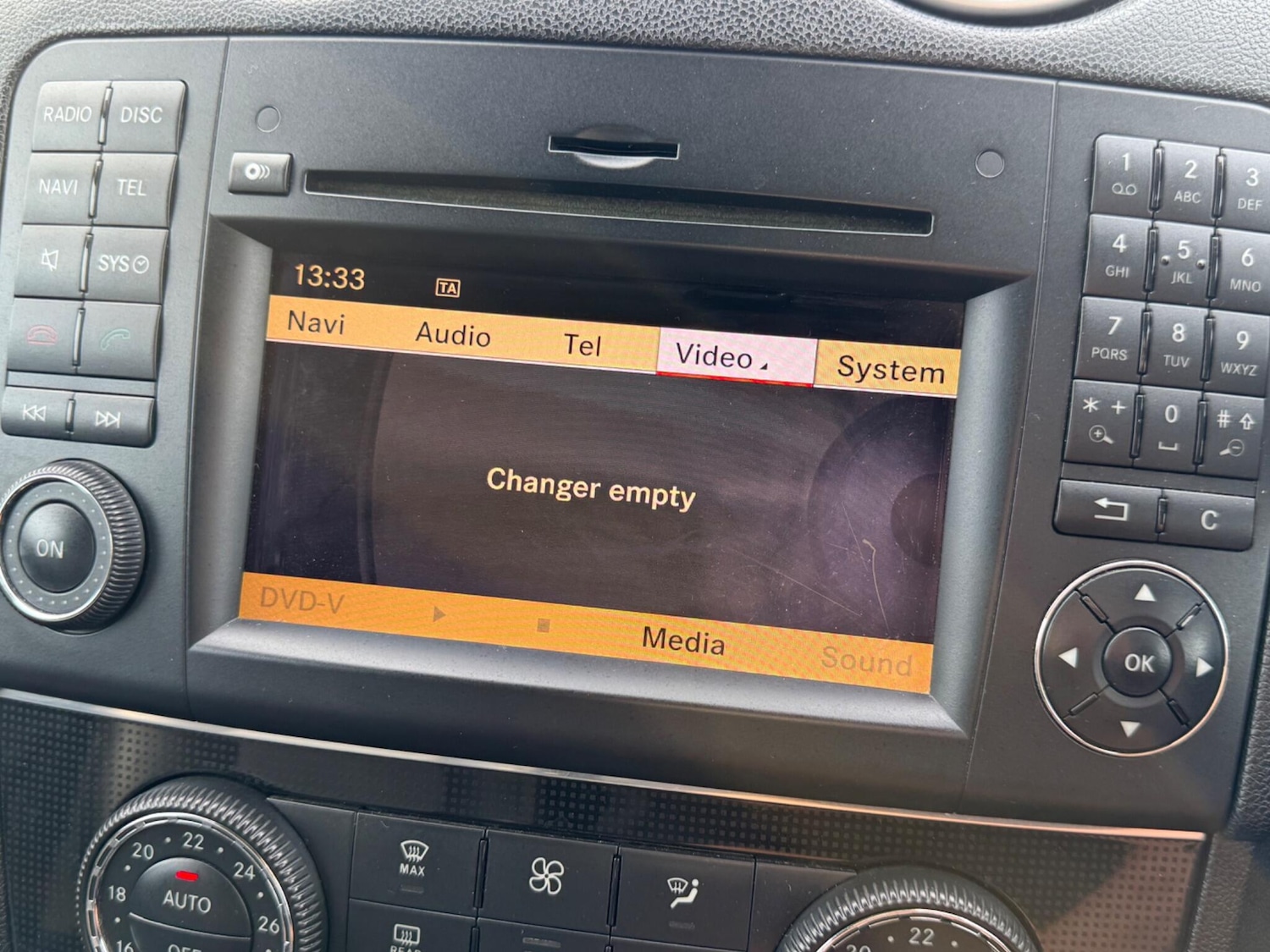 Used Mercedes-Benz M Class 2010 for sale - 76976830: Photo 36