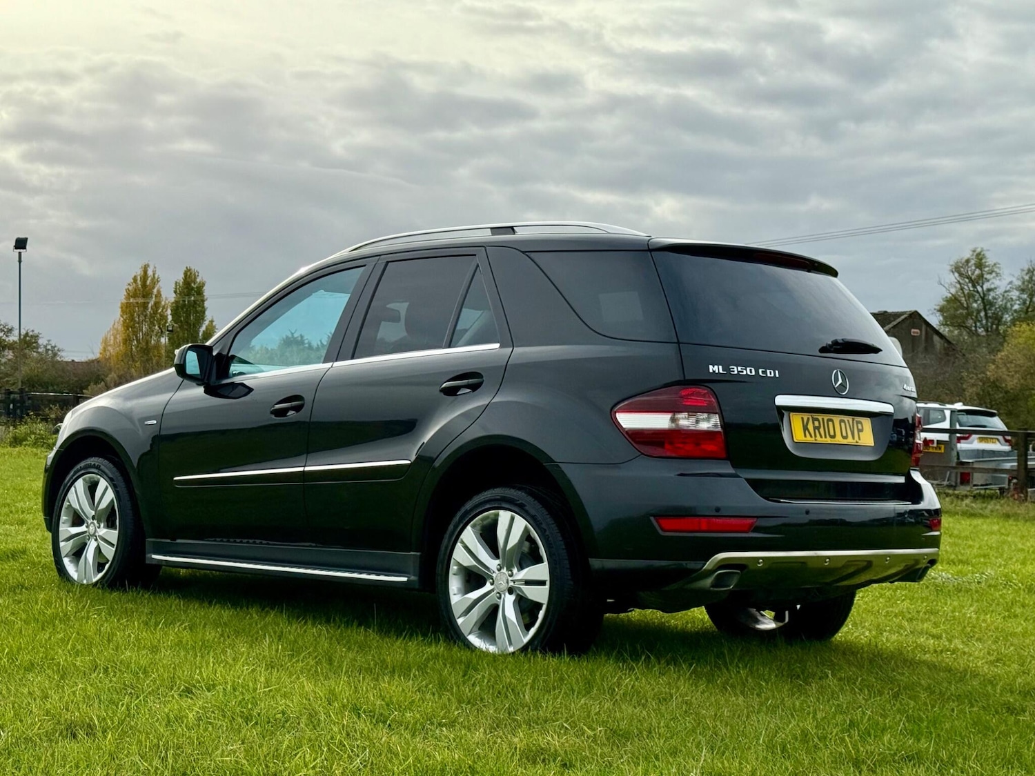 Used Mercedes-Benz M Class 2010 for sale - 76976830: Photo 4