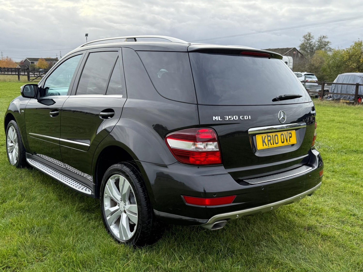 Used Mercedes-Benz M Class 2010 for sale - 76976830: Photo 8