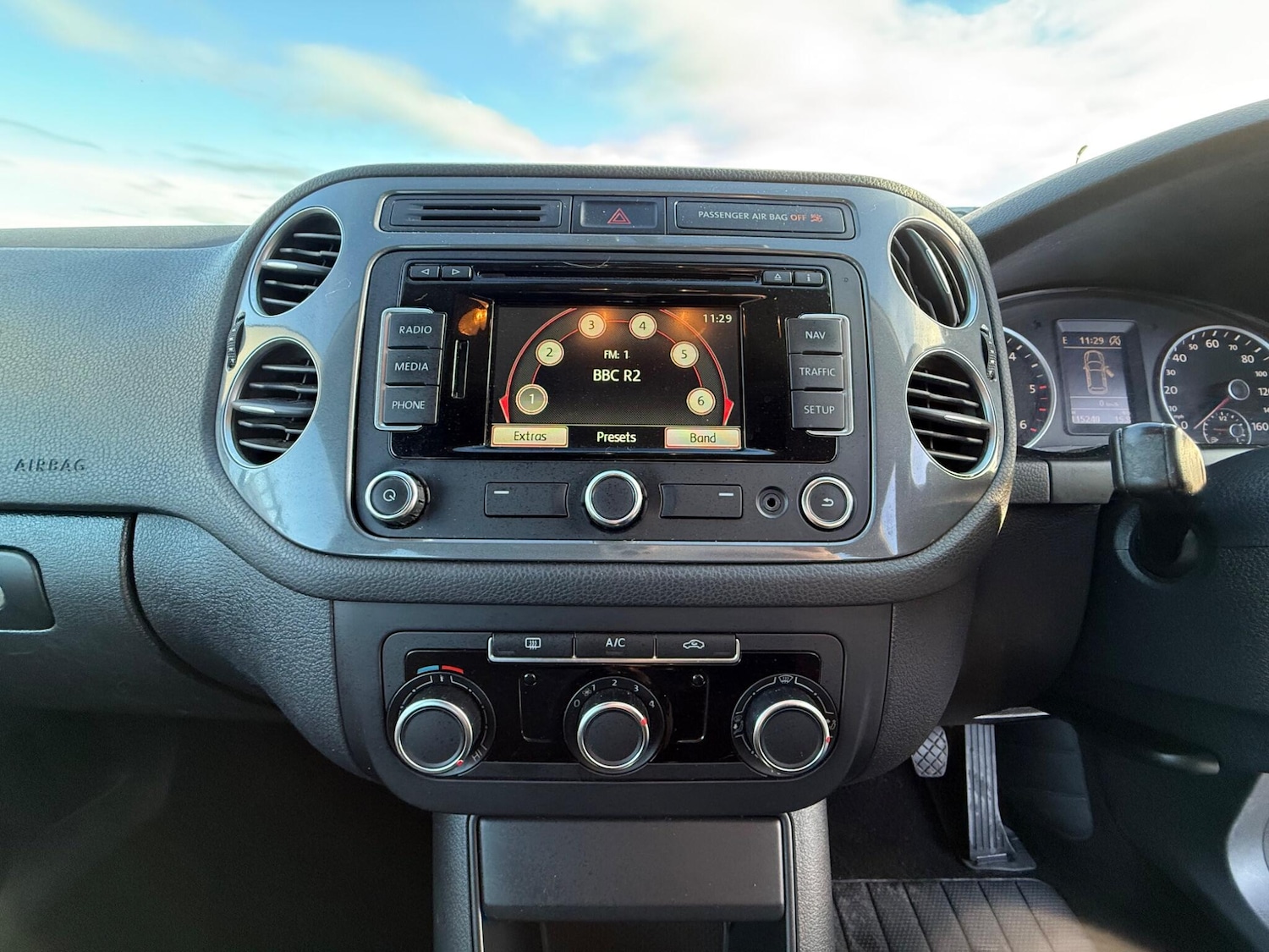 Used Volkswagen Tiguan 2014 for sale - 77098076: Photo 52