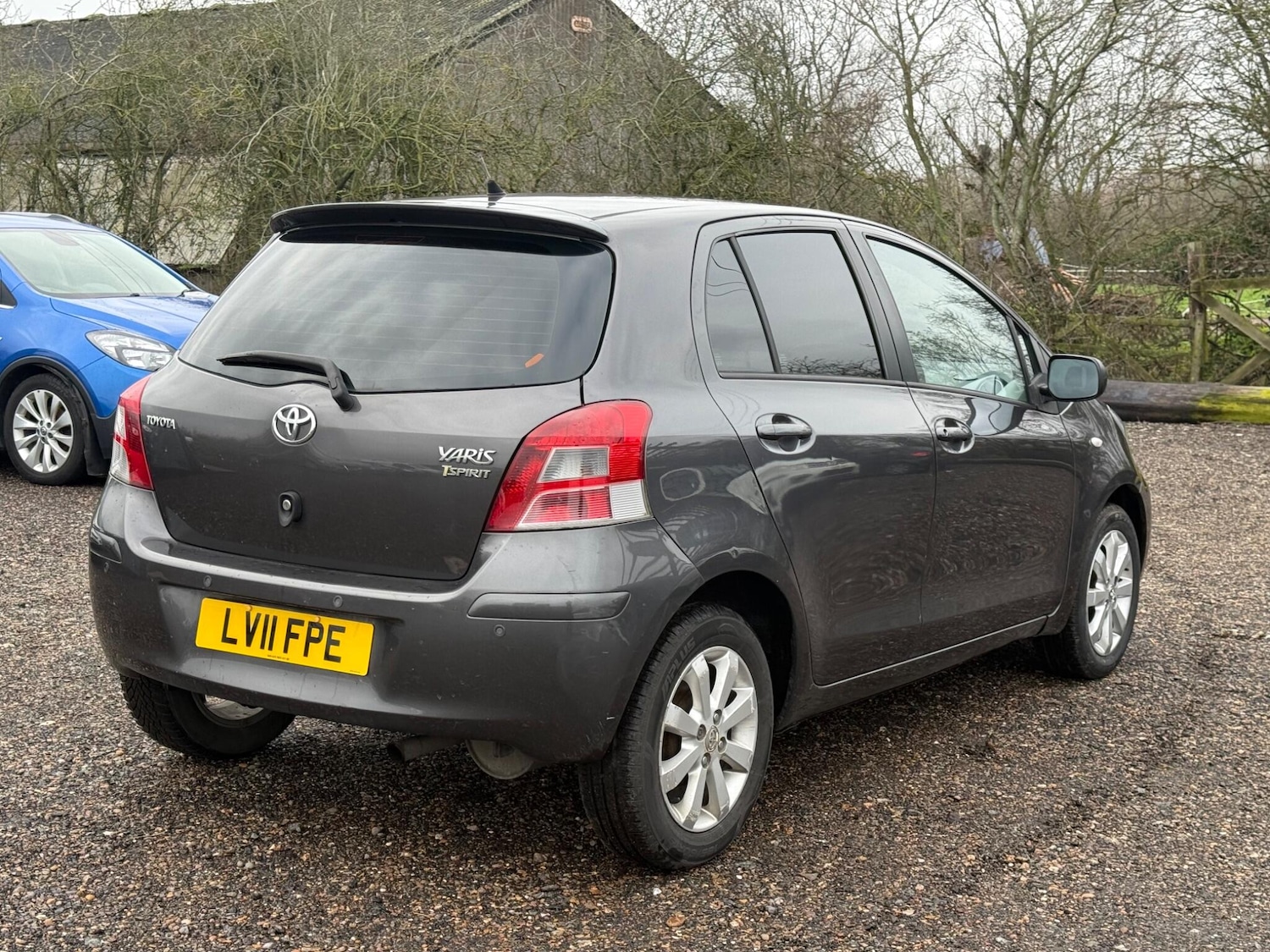 Used Toyota Yaris 2011 for sale - 77410909: Photo 12