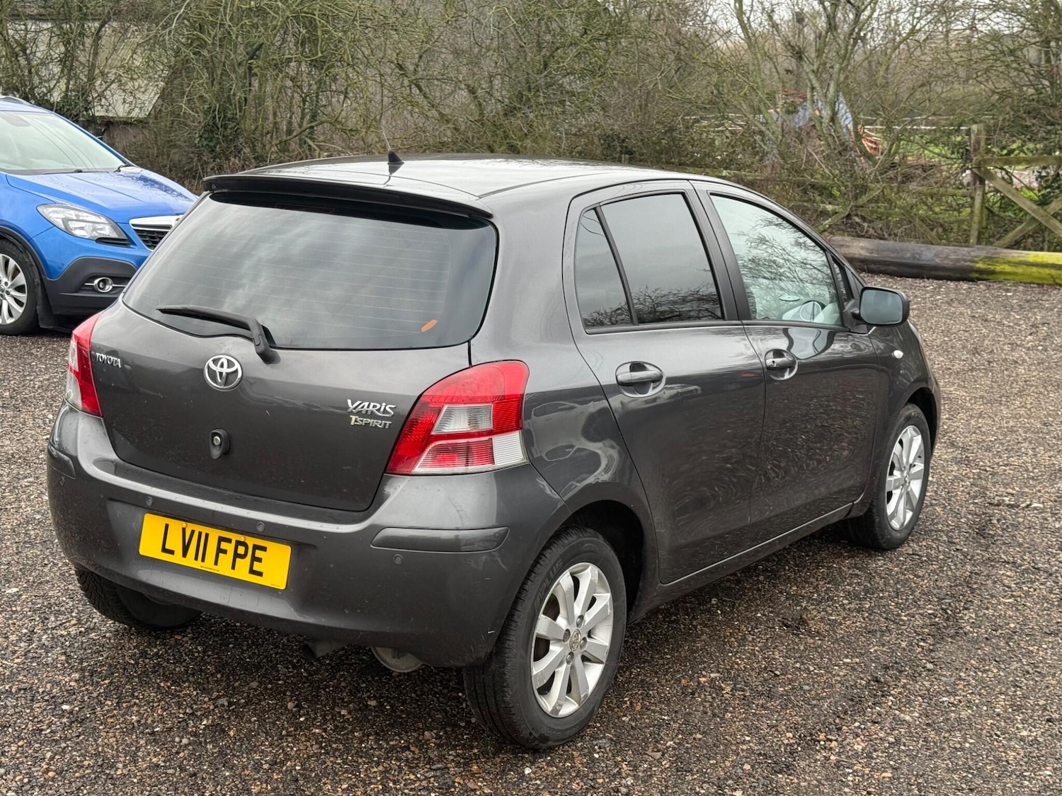 Used Toyota Yaris 2011 for sale - 77410909: Photo 14