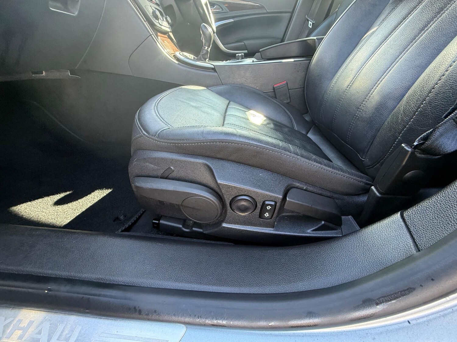 Used Vauxhall Insignia 2011 for sale - 78058225: Photo 11