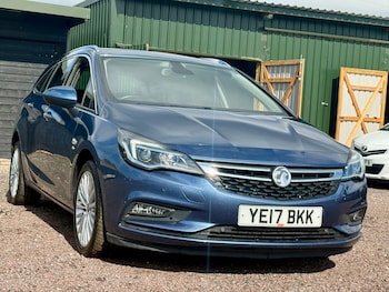 Vauxhall - Astra
