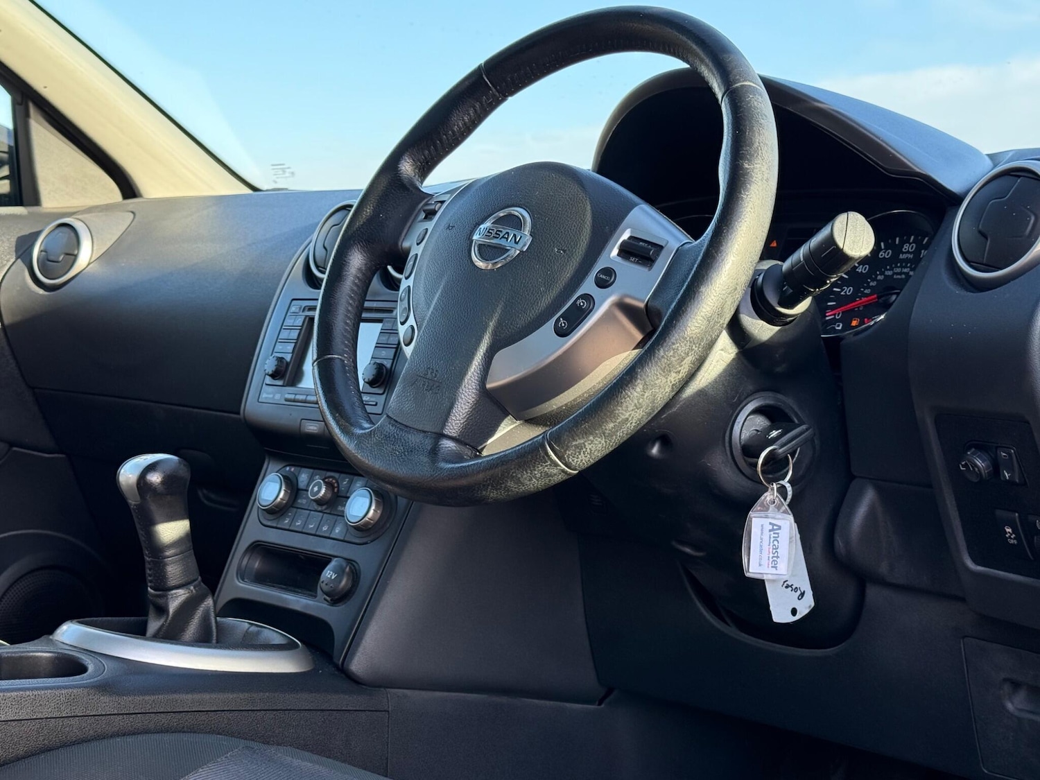 Used Nissan Qashqai 2012 for sale - 77066937: Photo 22