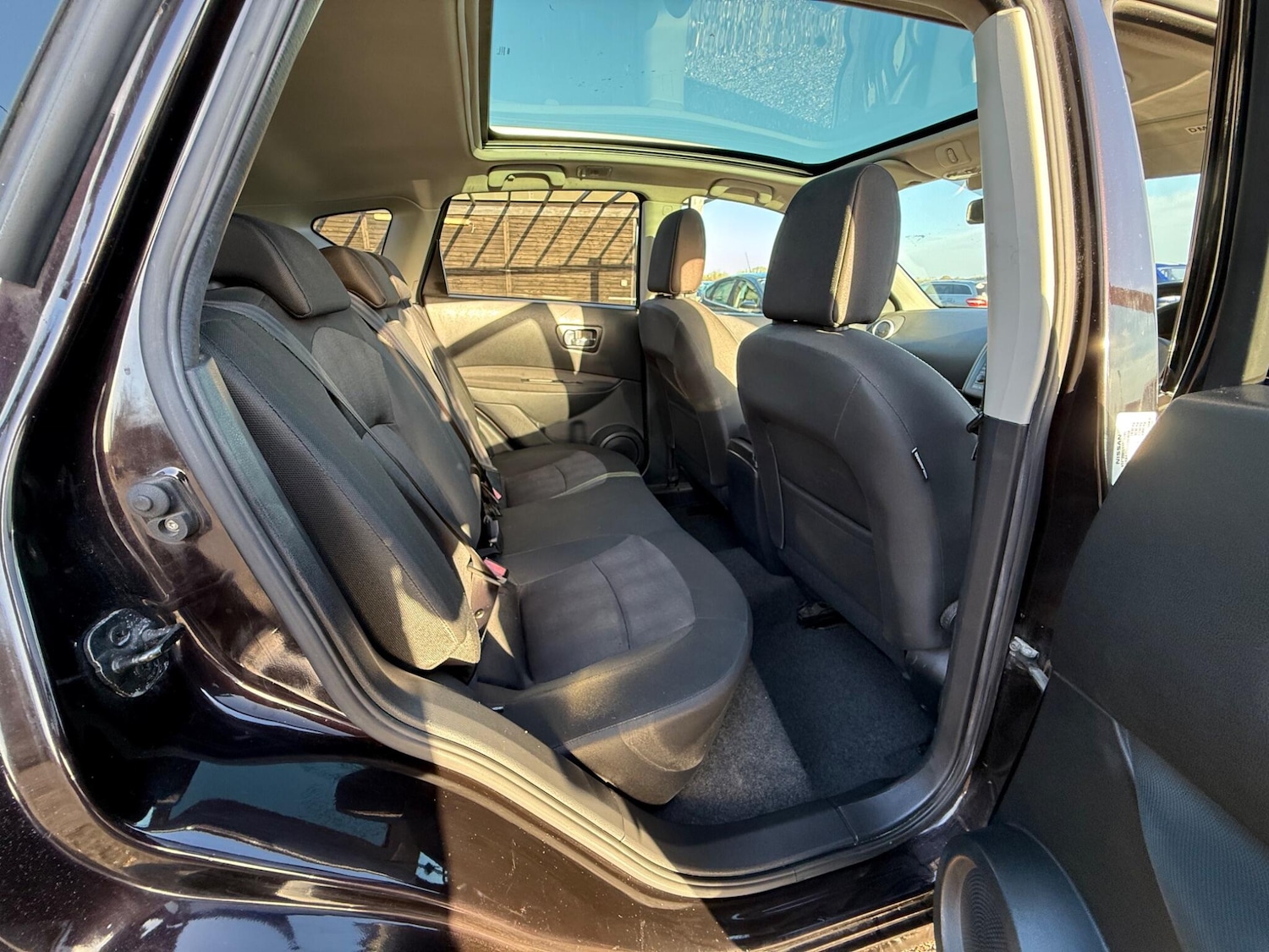 Used Nissan Qashqai 2012 for sale - 77066937: Photo 28