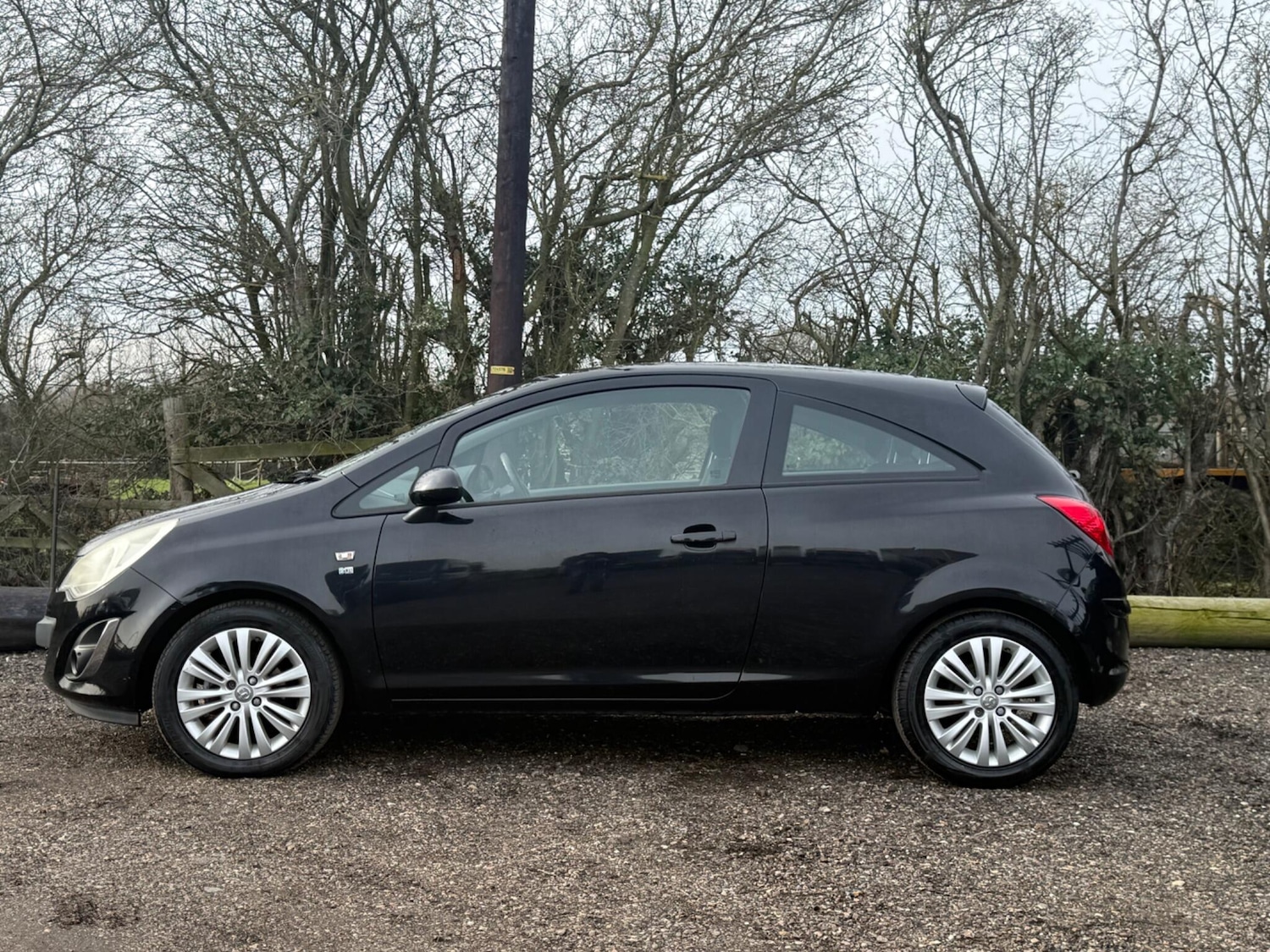 Used Vauxhall Corsa 2011 for sale - 77586047: Photo 12