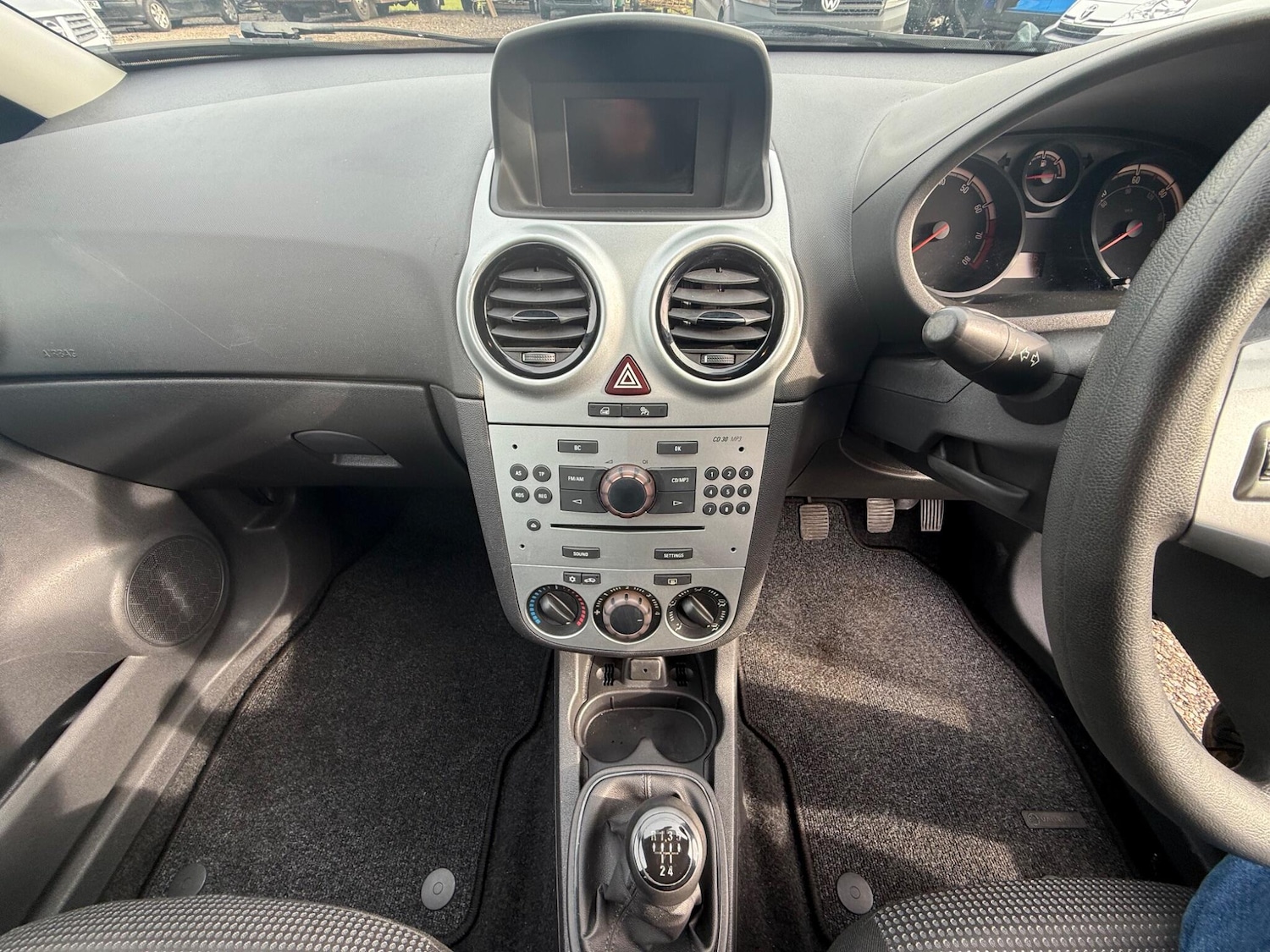 Used Vauxhall Corsa 2011 for sale - 77586047: Photo 19