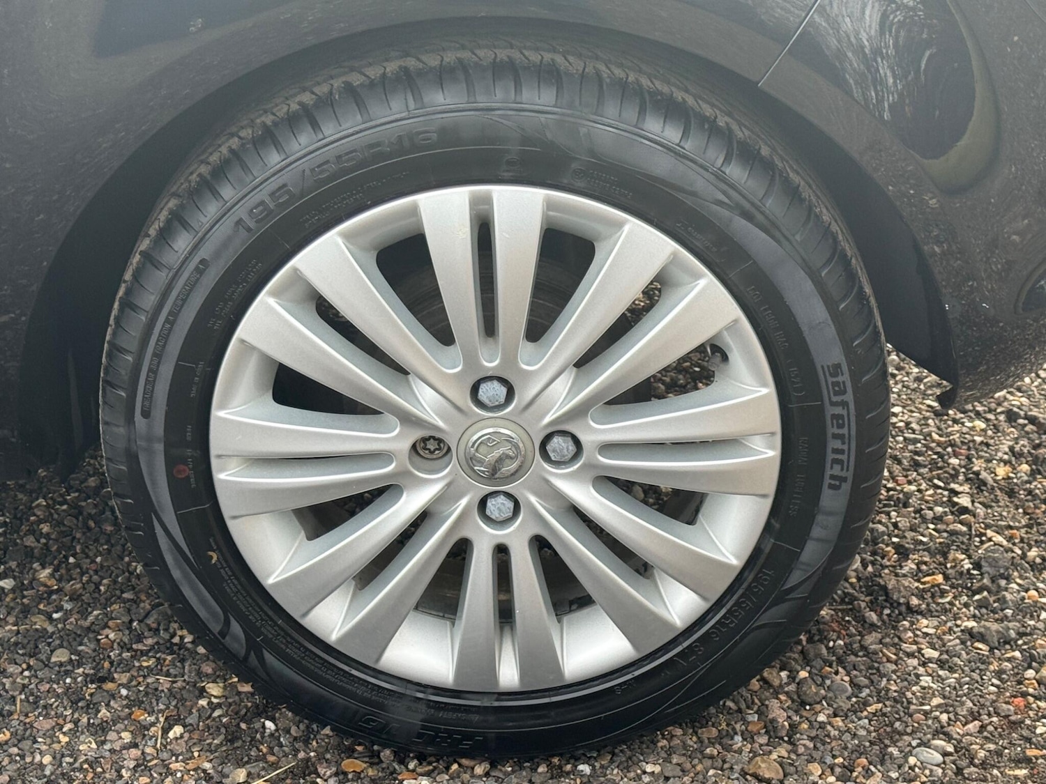 Used Vauxhall Corsa 2011 for sale - 77586047: Photo 25