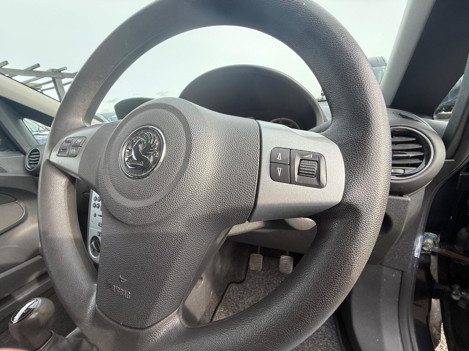 Used Vauxhall Corsa 2011 for sale - 77586047: Photo 32