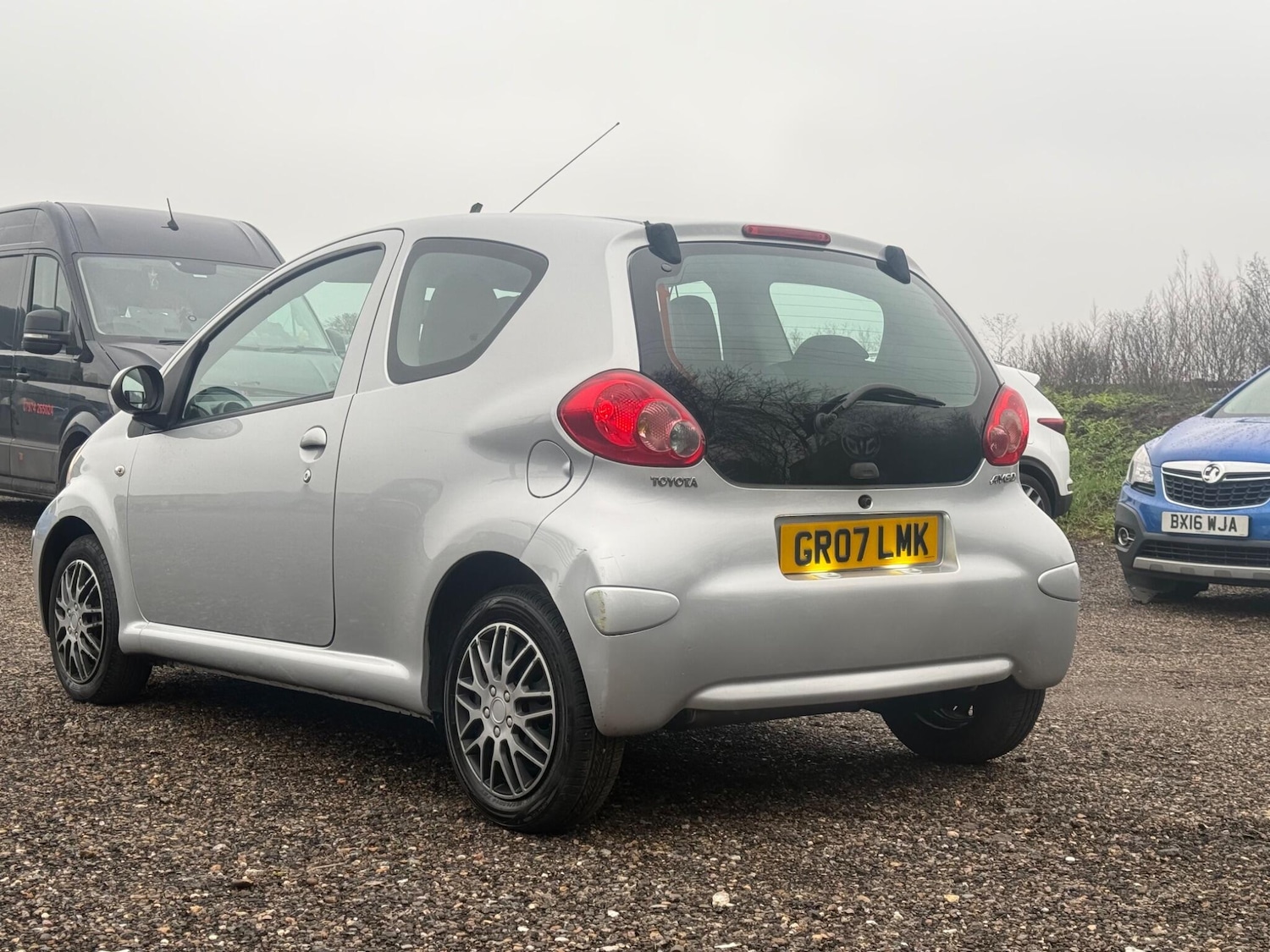 Used Toyota AYGO 2007 for sale - 77330431: Photo 11