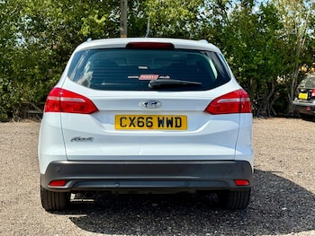 Used Ford Focus 2016 for sale - 75884752: Photo