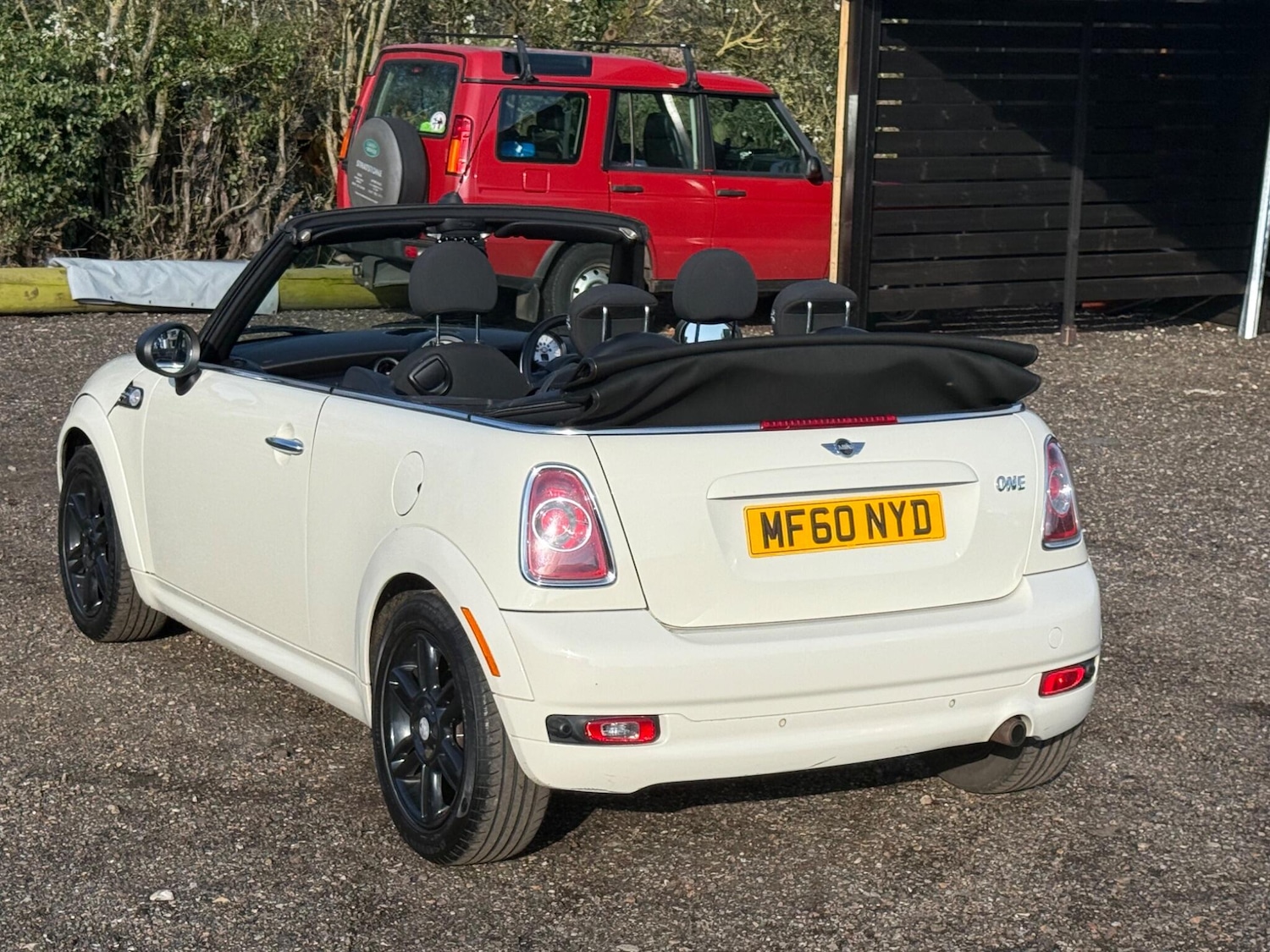 Used MINI Convertible 2010 for sale - 77737431: Photo 16