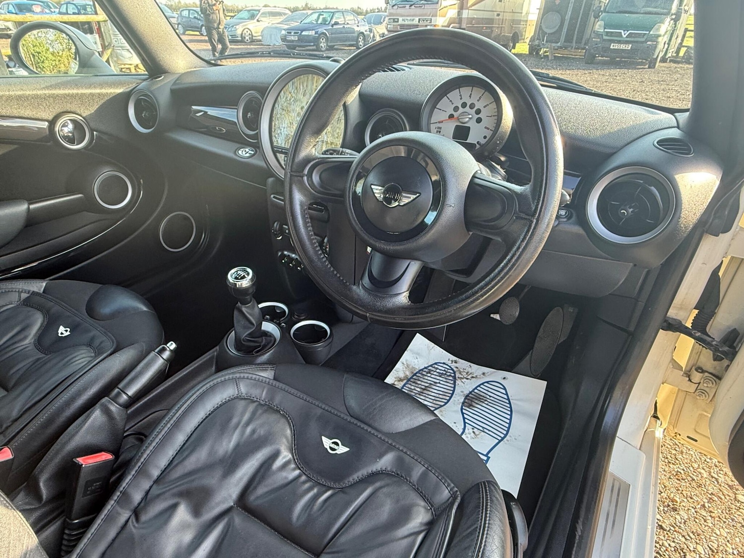 Used MINI Convertible 2010 for sale - 77737431: Photo 26