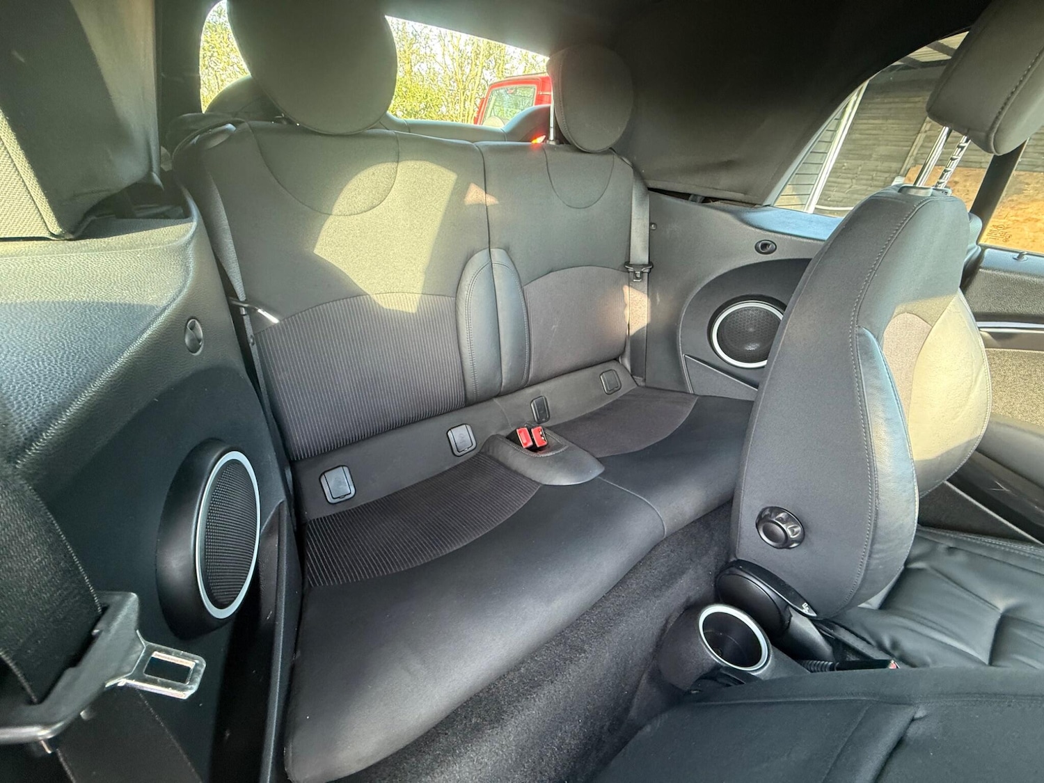 Used MINI Convertible 2010 for sale - 77737431: Photo 35