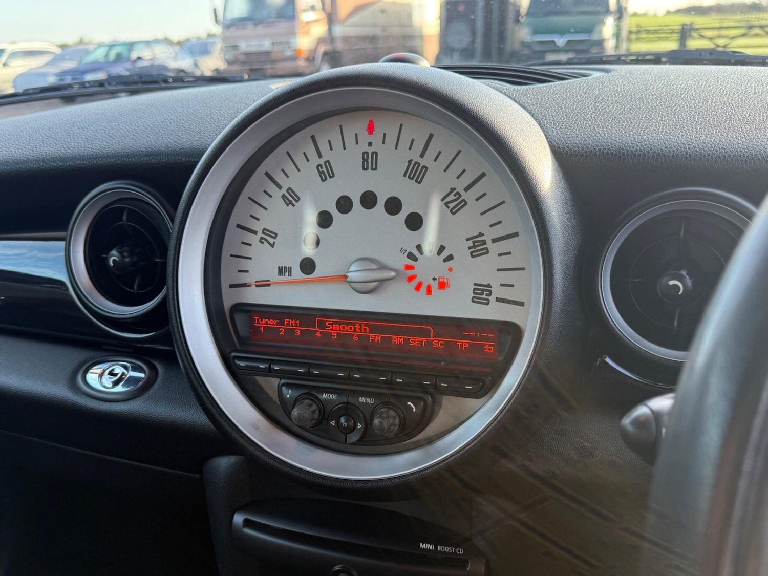 Used MINI Convertible 2010 for sale - 77737431: Photo 40