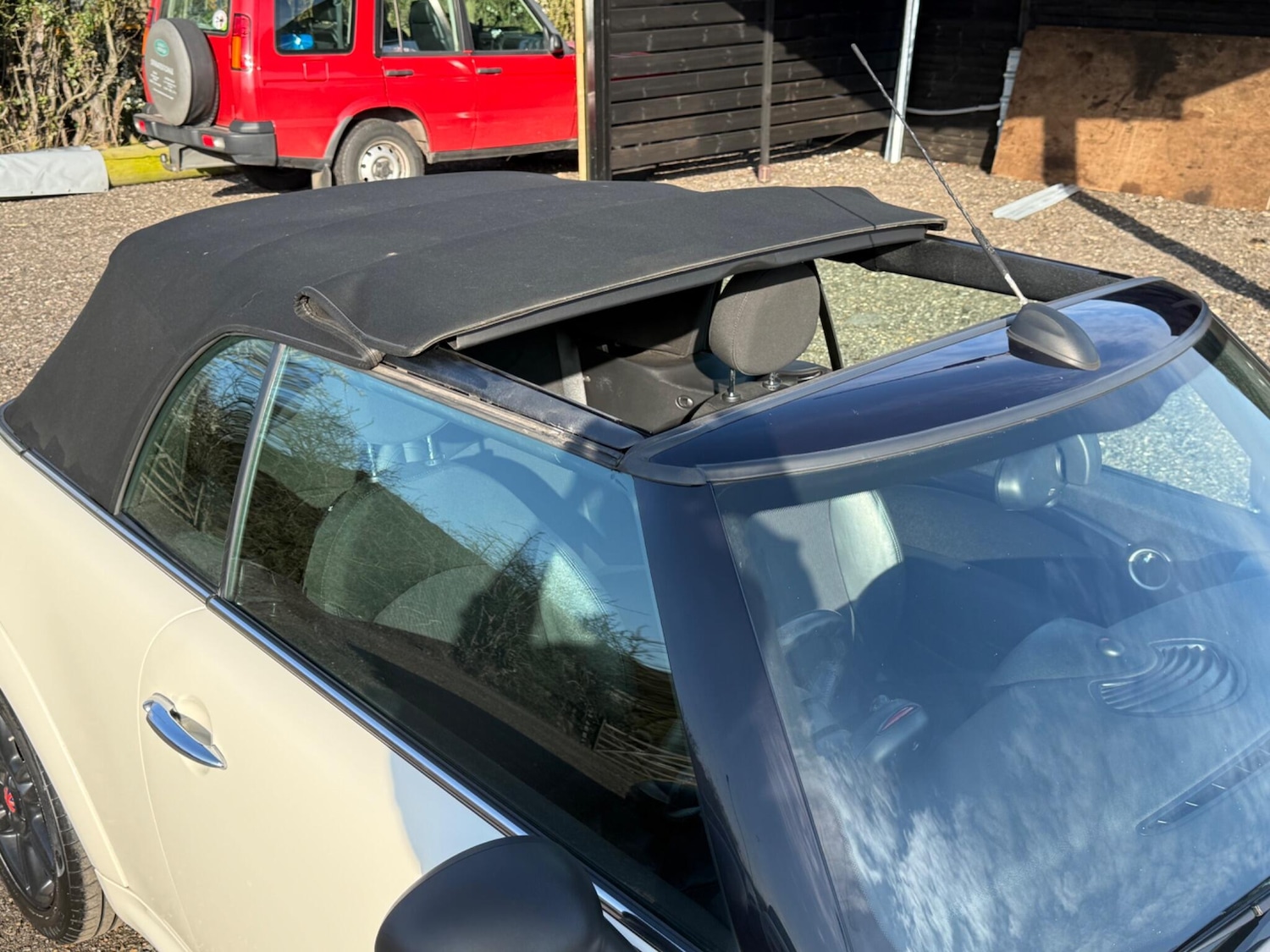 Used MINI Convertible 2010 for sale - 77737431: Photo 42