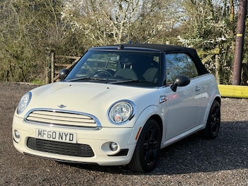 Used MINI Convertible 2010 for sale - 77737431: Photo