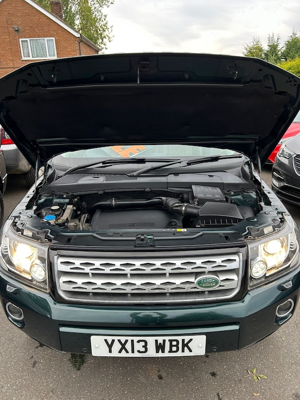 Used Land Rover Freelander 2013 for sale - 76225347: Photo 2
