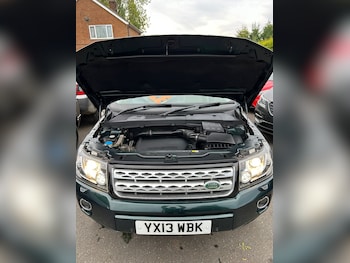 Used Land Rover Freelander 2013 for sale - 76225347: Photo 2