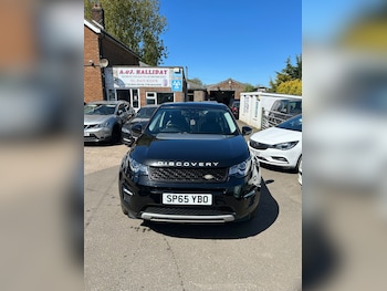 Used Land Rover Discovery Sport 2015 for sale - 78446498: Photo