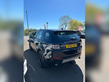 Used Land Rover Discovery Sport 2015 for sale - 78446498: Photo