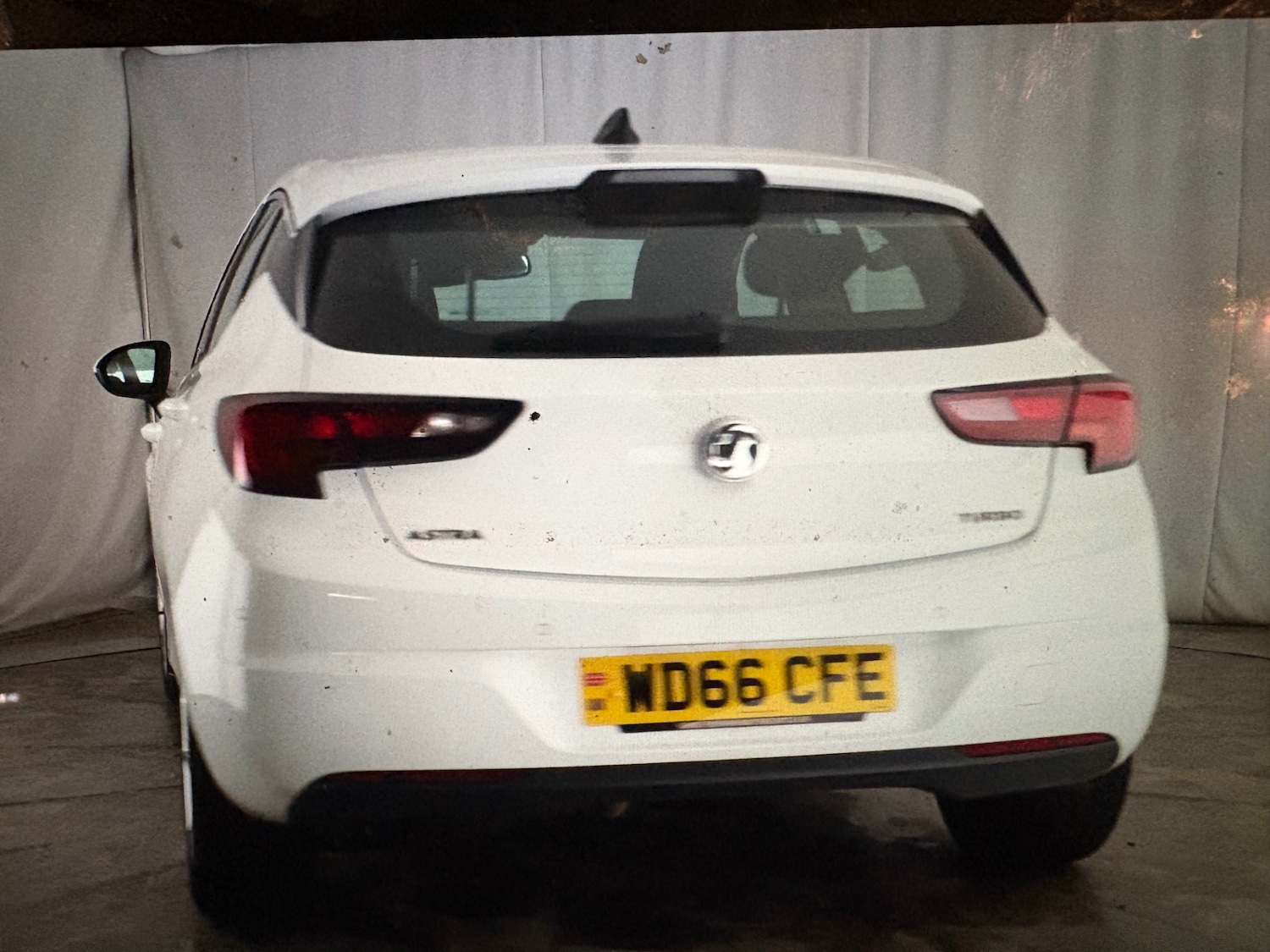 Used Vauxhall Astra 2016 for sale - 77409822: Photo 3