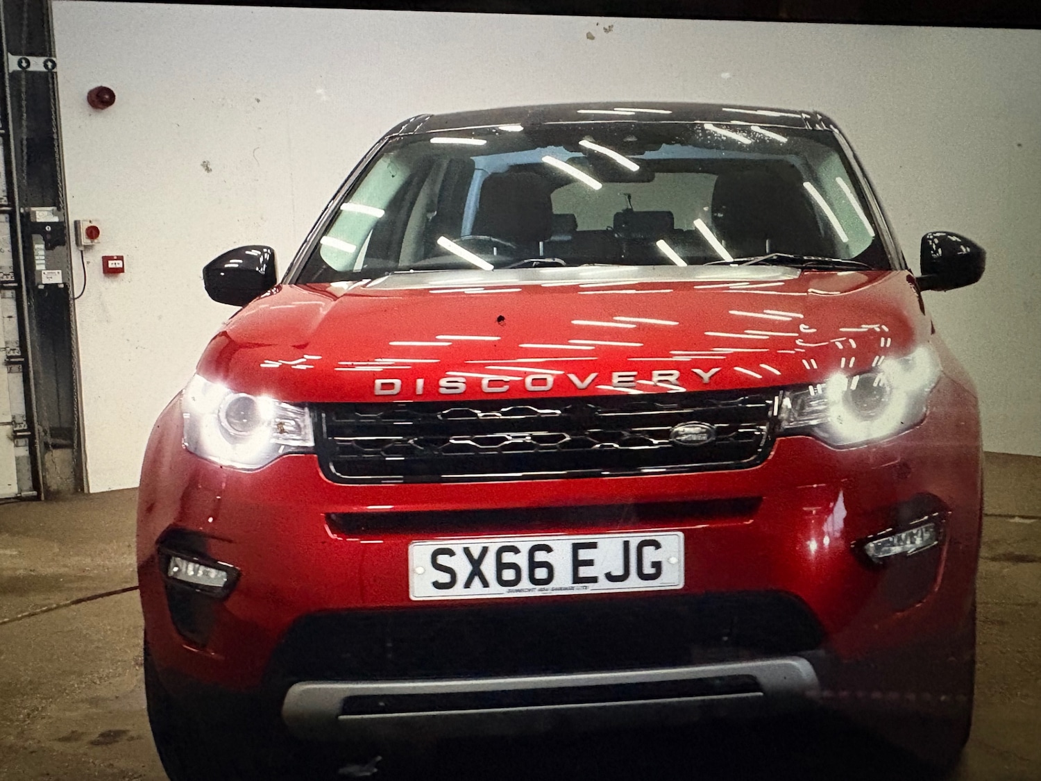 Used Land Rover Discovery Sport 2016 for sale - 77921689: Photo 5