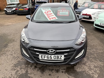 Used Hyundai i30 2015 for sale - 77637103: Photo