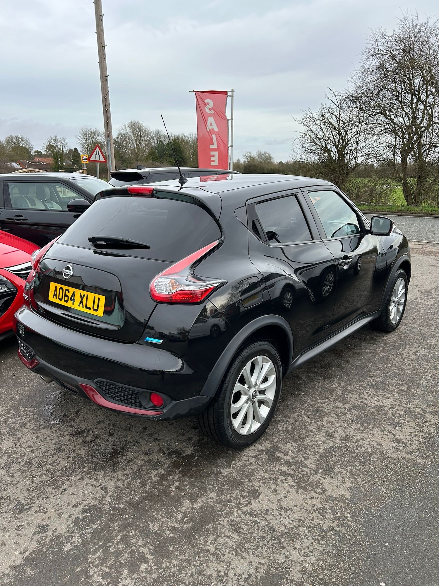 Used Nissan Juke 2014 for sale - 77637119: Photo 5