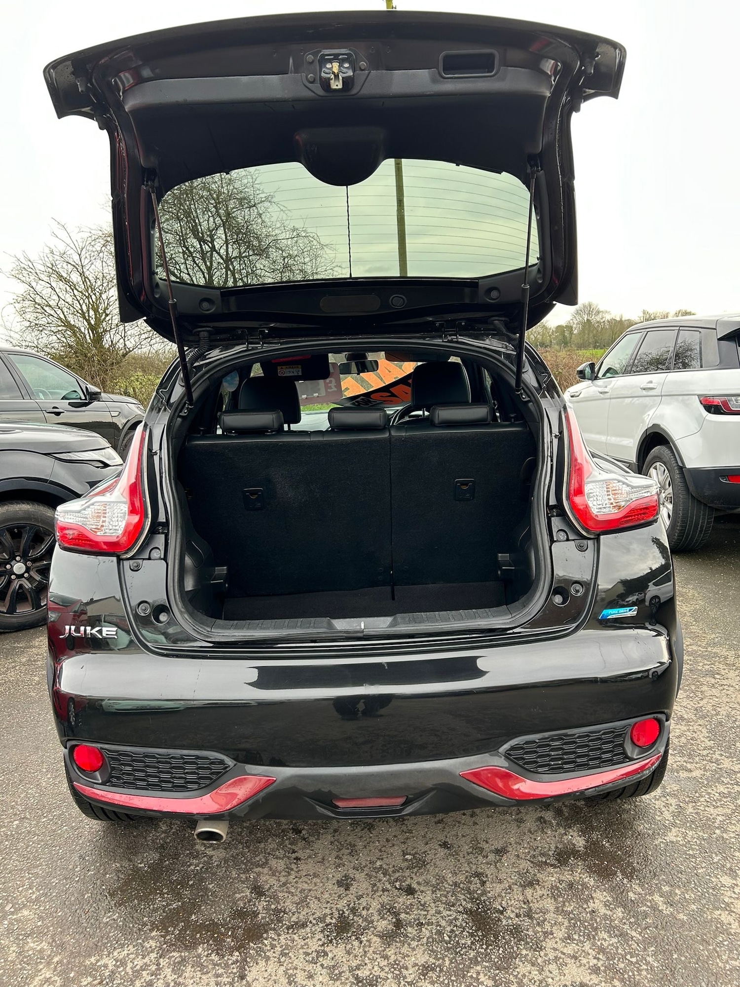 Used Nissan Juke 2014 for sale - 77637119: Photo 8