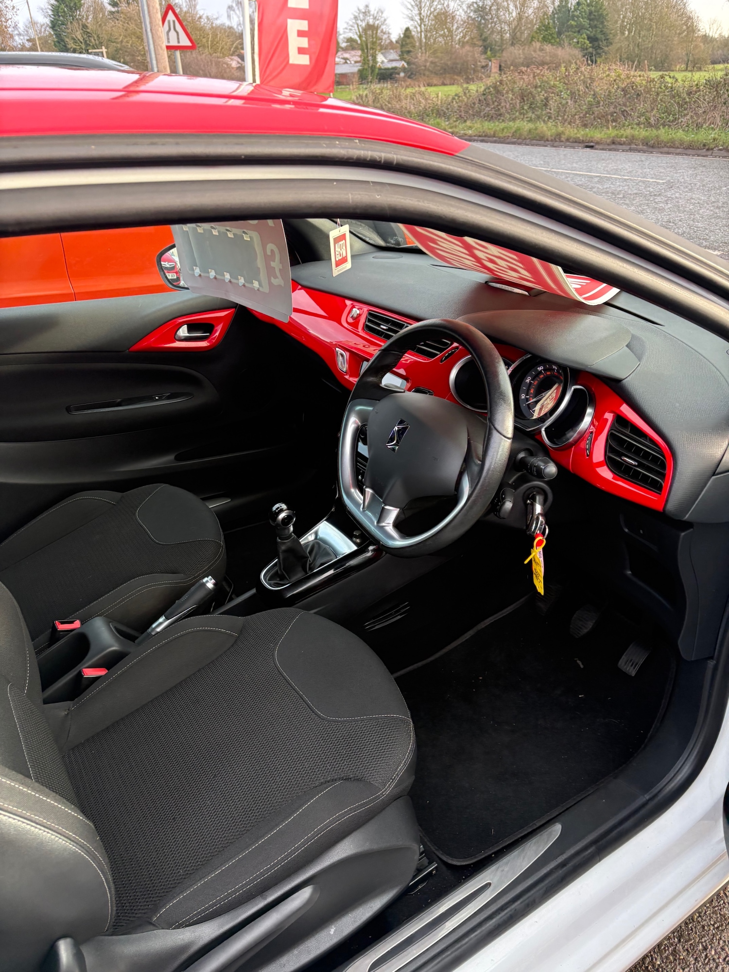 Used Citroen DS3 2013 for sale - 77107878: Photo 19