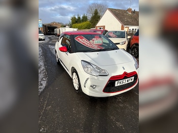 2013 (63) - 1.6 VTi 16V DStyle Red 3dr