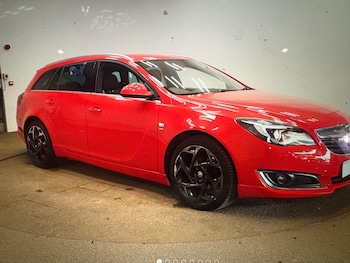 Vauxhall - Insignia