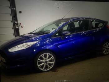 Used Ford Fiesta 2015 for sale - 74847358: Photo
