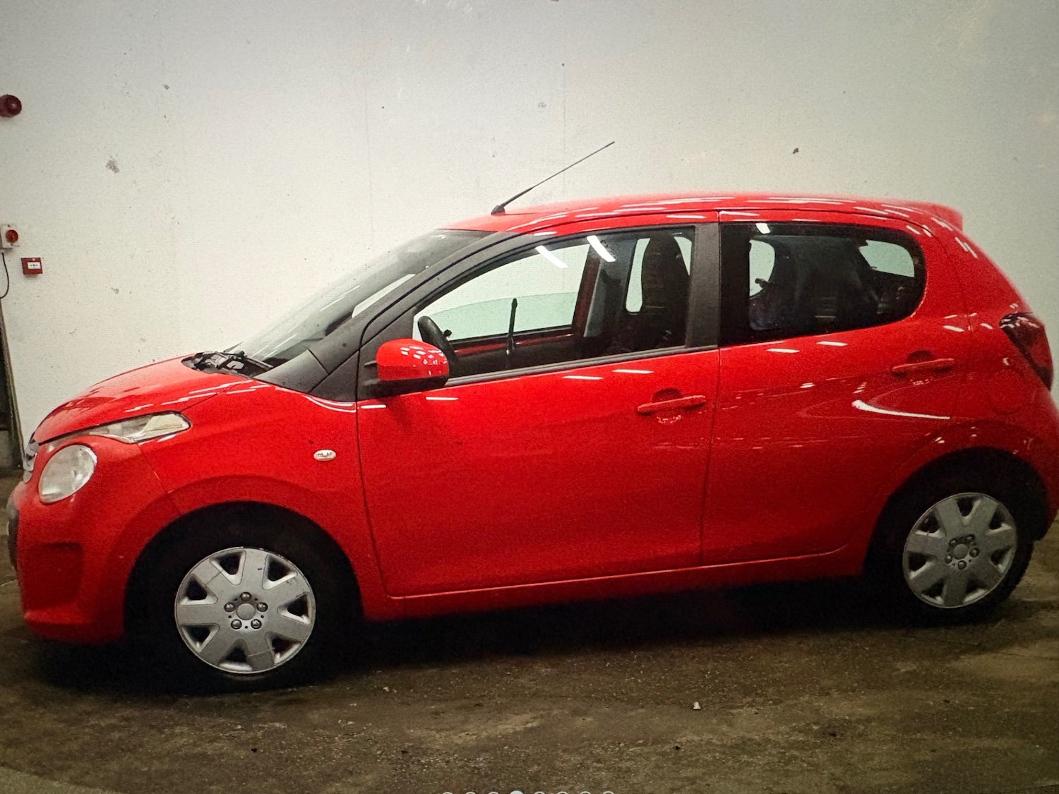 Used Citroen C1 2014 for sale - 77409715: Photo 4