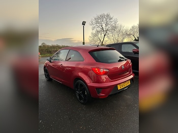 Used SEAT Ibiza 2010 for sale - 76670920: Photo