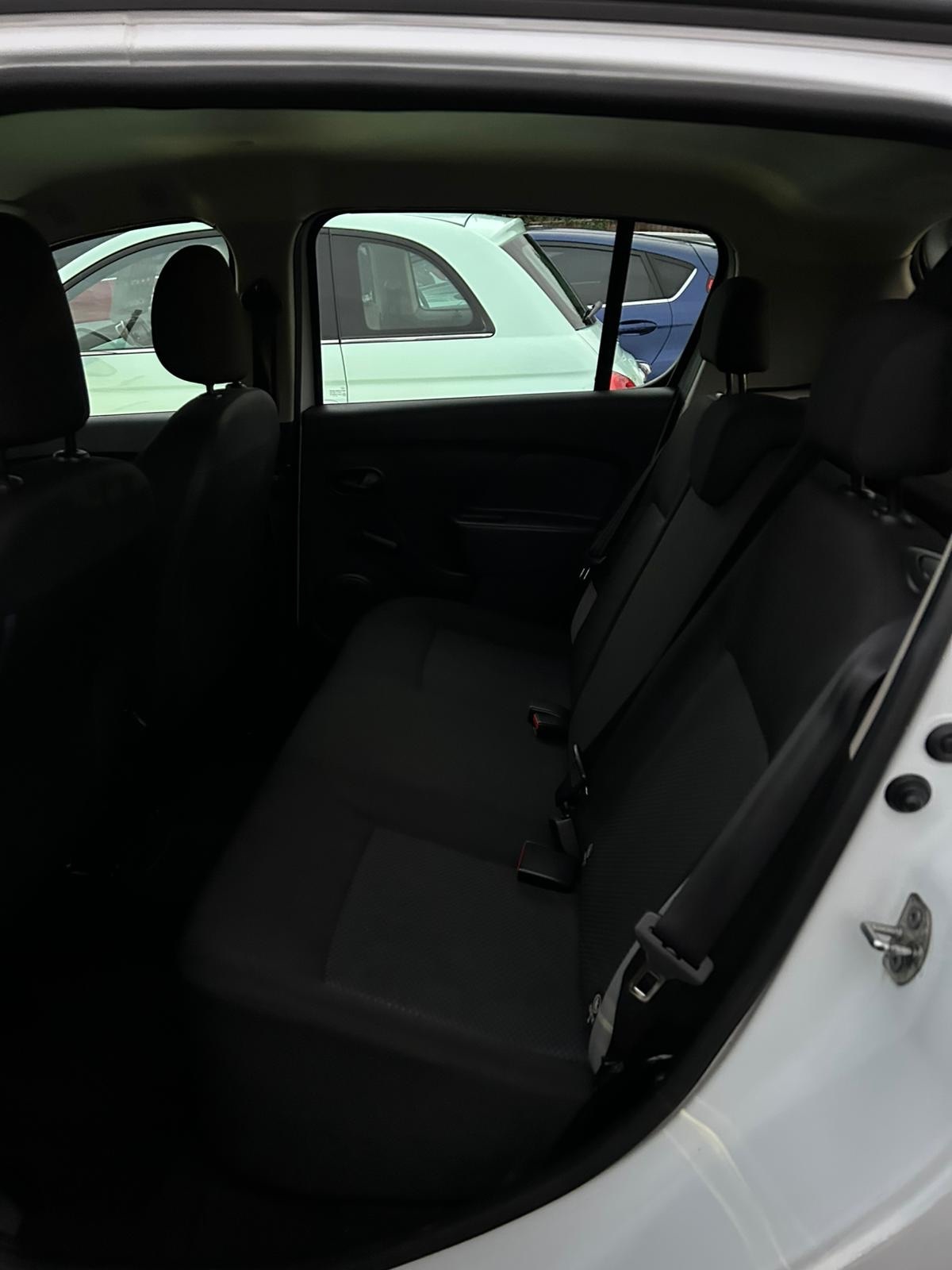 Used Dacia Sandero 2015 for sale - 76741475: Photo 9