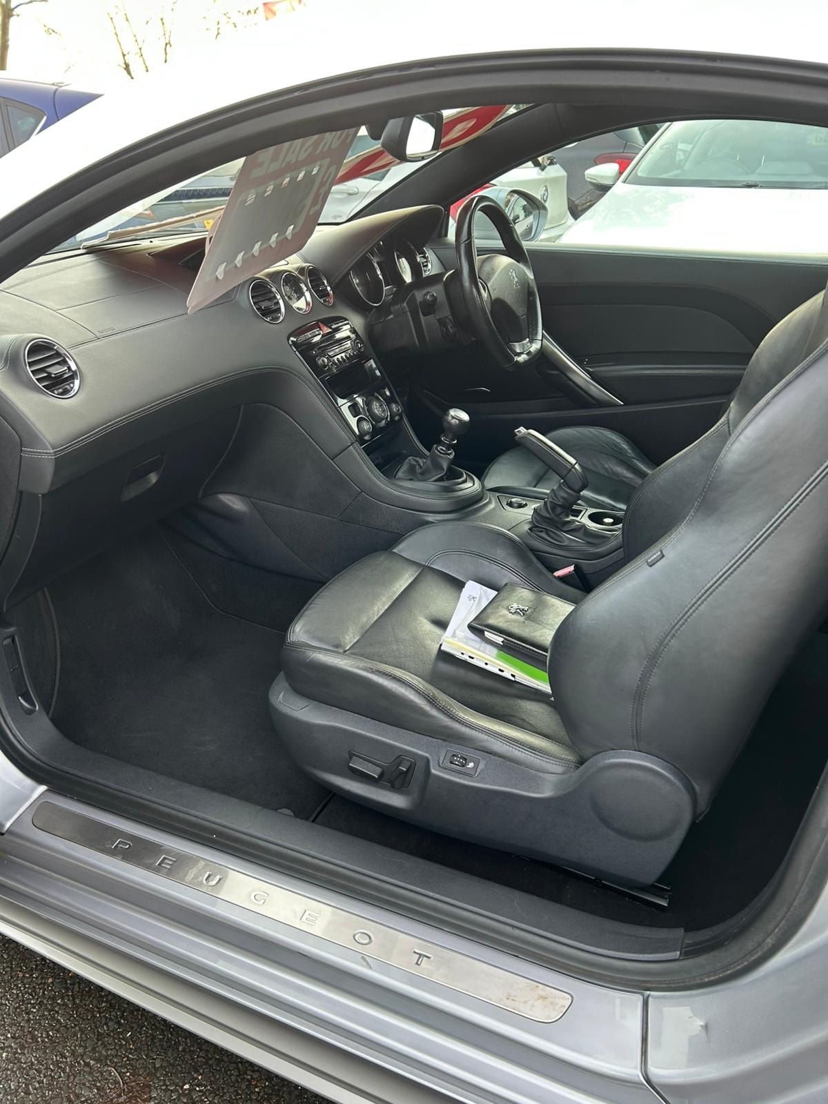 Used Peugeot RCZ 2011 for sale - 76741469: Photo 10