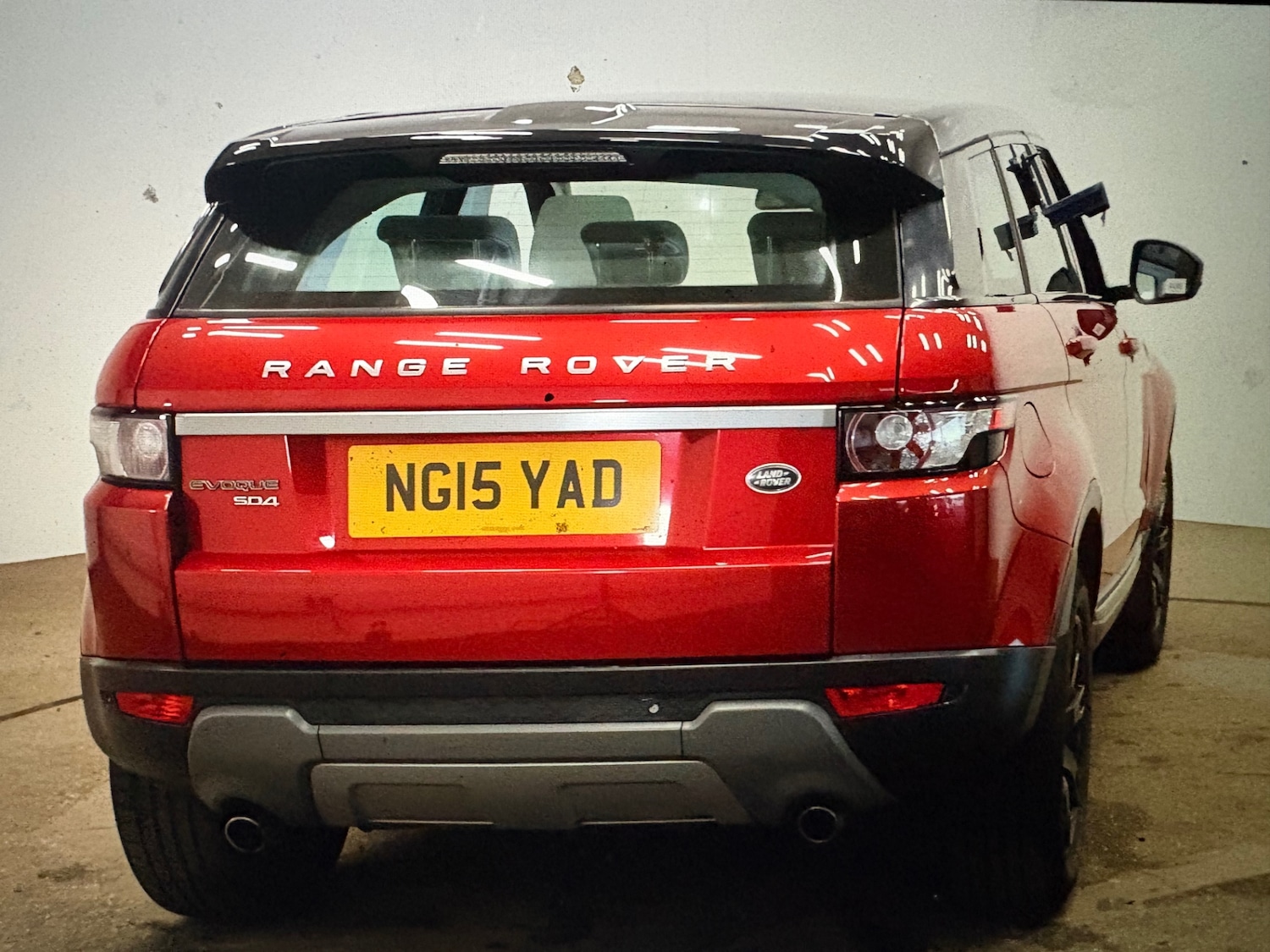Used Land Rover Range Rover Evoque 2015 for sale - 76799610: Photo 2
