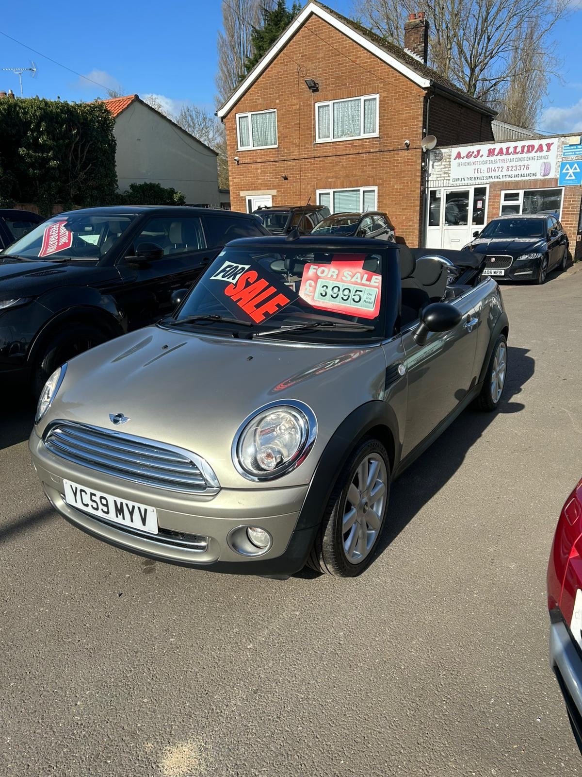 Used MINI Convertible 2009 for sale - 78146085: Photo 4